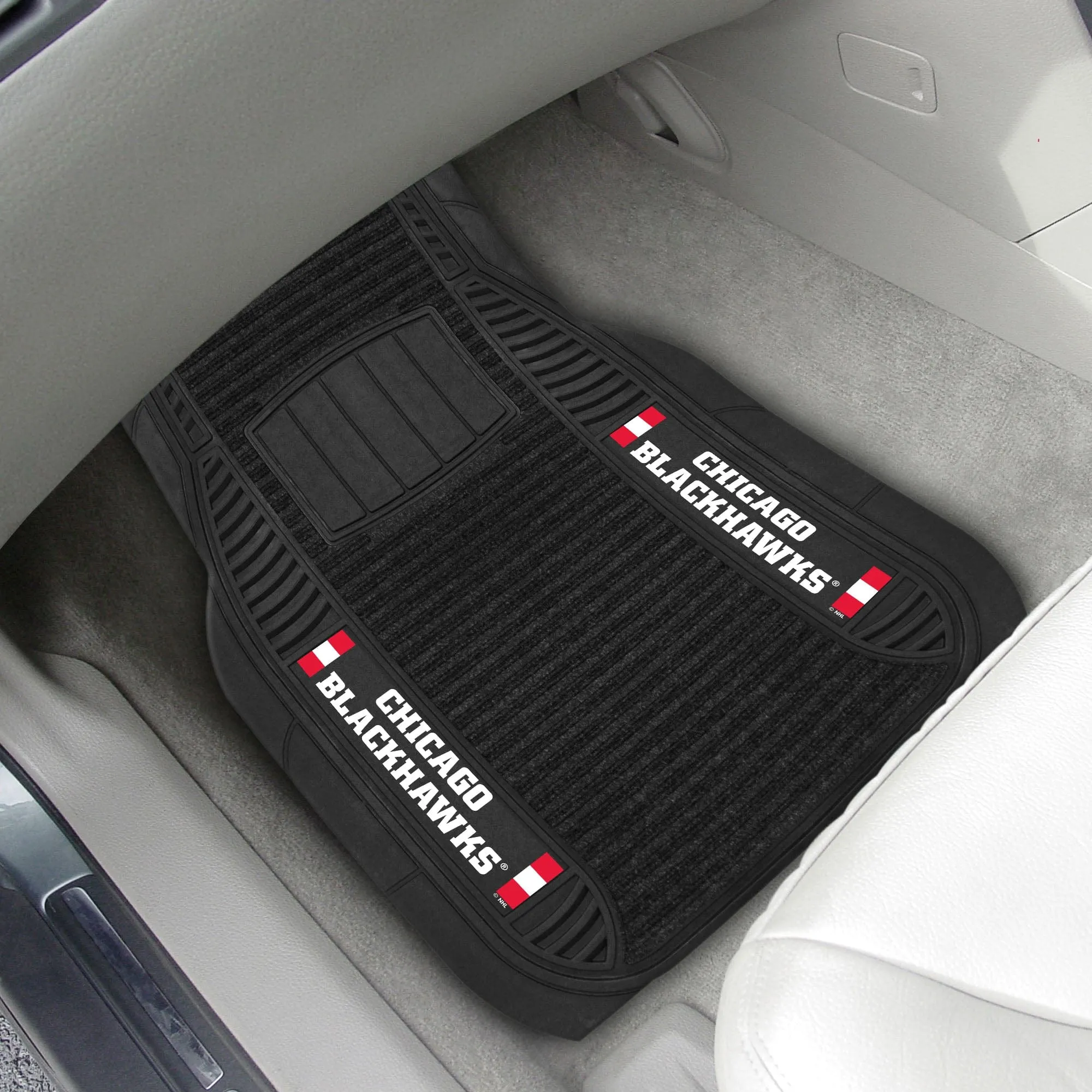 Chicago Blackhawks 2 Piece Deluxe Car Mat Set