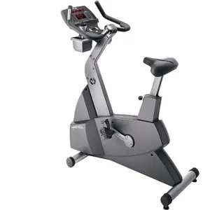 Life Fitness 95Ci Upright Bike