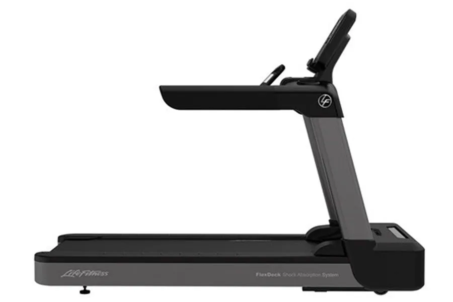 Life Fitness Club Series   (Plus) Treadmill (DEMO)