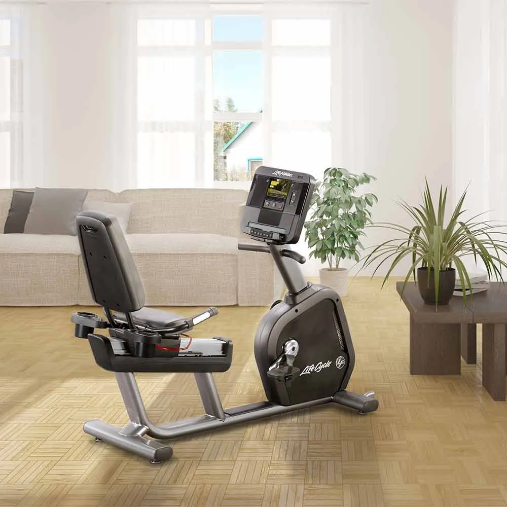 Life Fitness Club Series   Recumbent