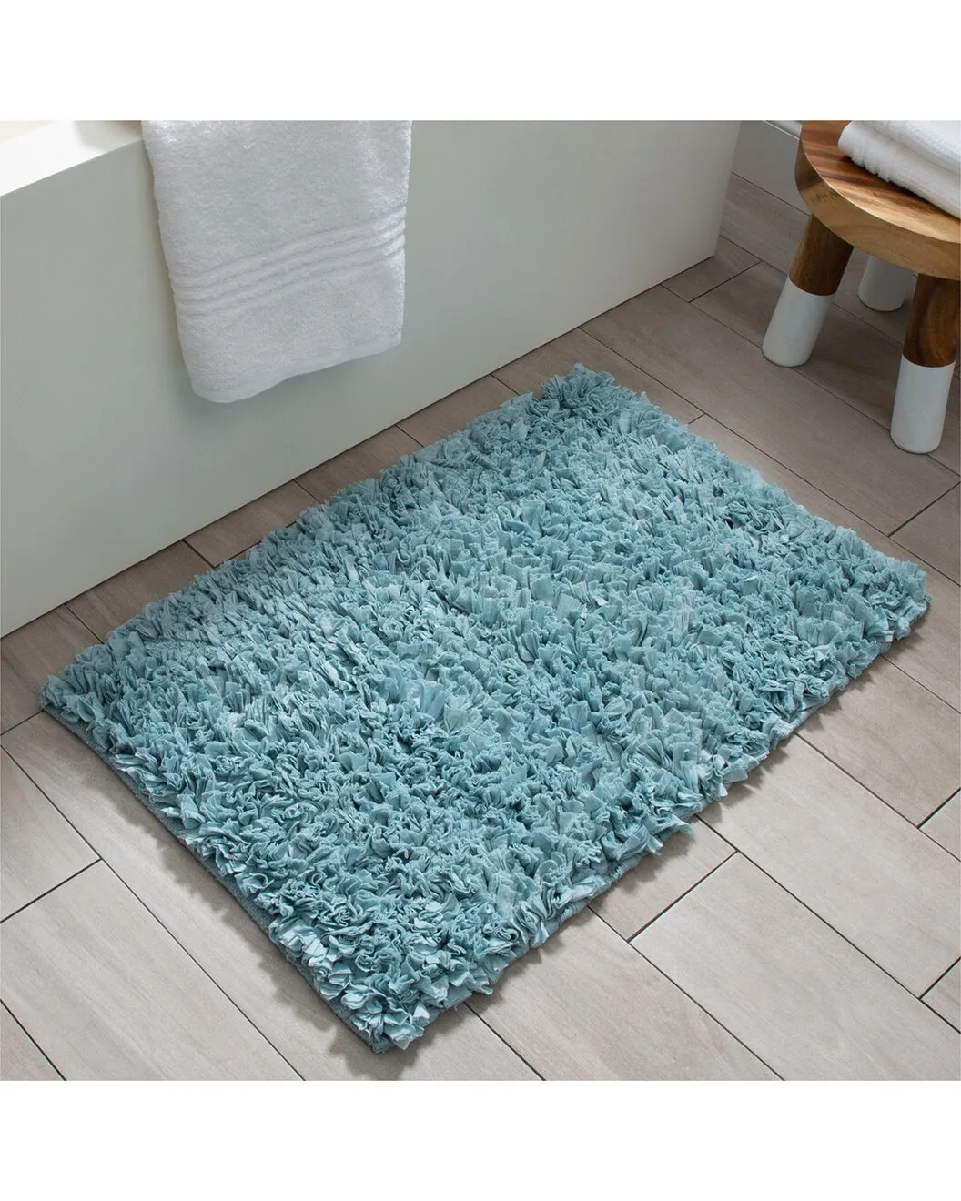 Moda Petal Poly/Cotton Bath Rug - 20" x 30" – Blue